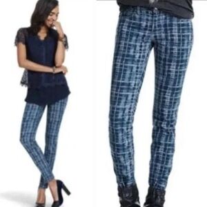 Cabi super soft blue and grey geometric Grid Print Skinny stretch low rise Jeans